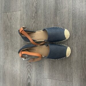 Style & Co. Denim and Tan Espadrille Flats